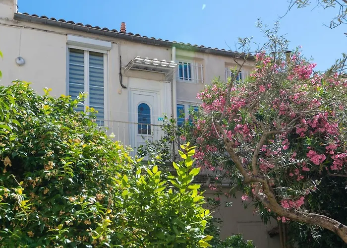 Le Pandora, Proche Tour Magne, Parking Et Terrasse * Νιμ
