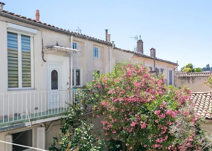 Διαμέρισμα Le Pandora, Proche Tour Magne, Parking Et Terrasse *